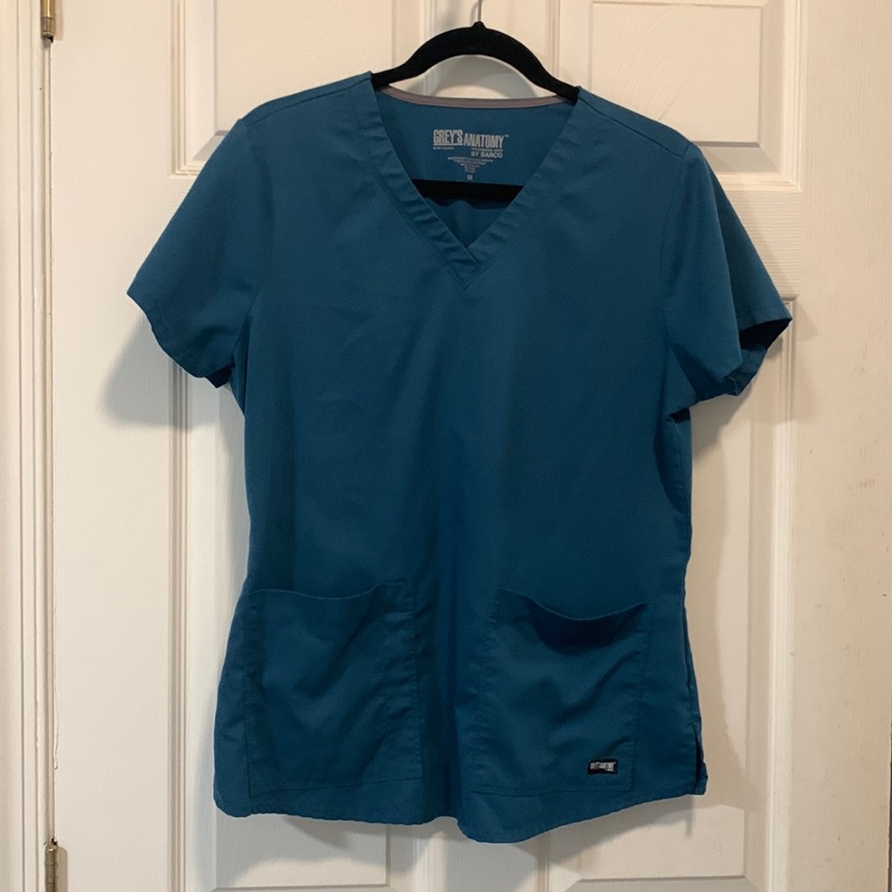 Greys Anatomy Scrub Top- size M Bahama